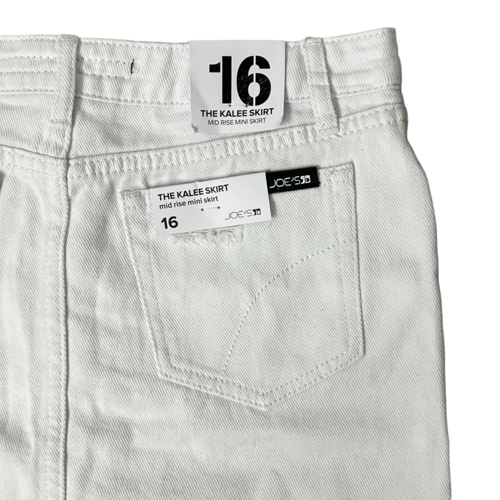 Joe's Marshmallow The Kalee Mid Rise Mini Skirt - Size 16